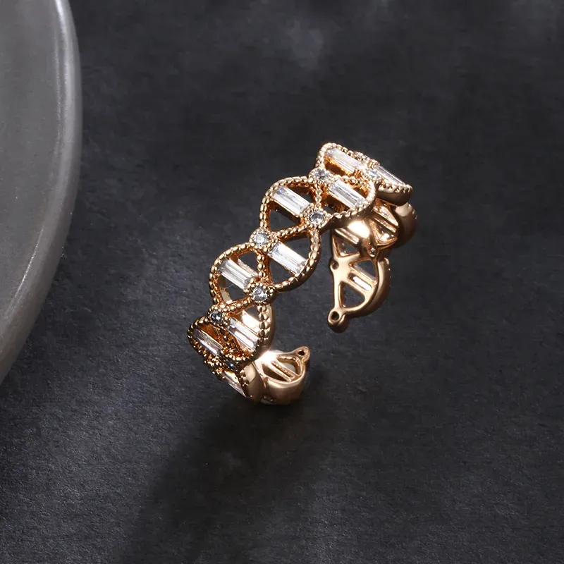 Wholesale-Jewelry-XUPING-Simple-Style-Geometric-Copper-18K-Gold-Plated-Plating-Open-Rings-2.webp